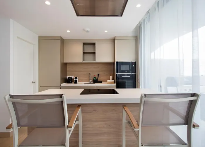 Lejlighed Happy Travel Higueron West