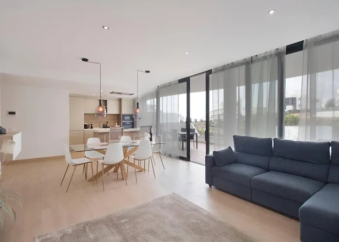 Happy Travel Higueron West شقة *